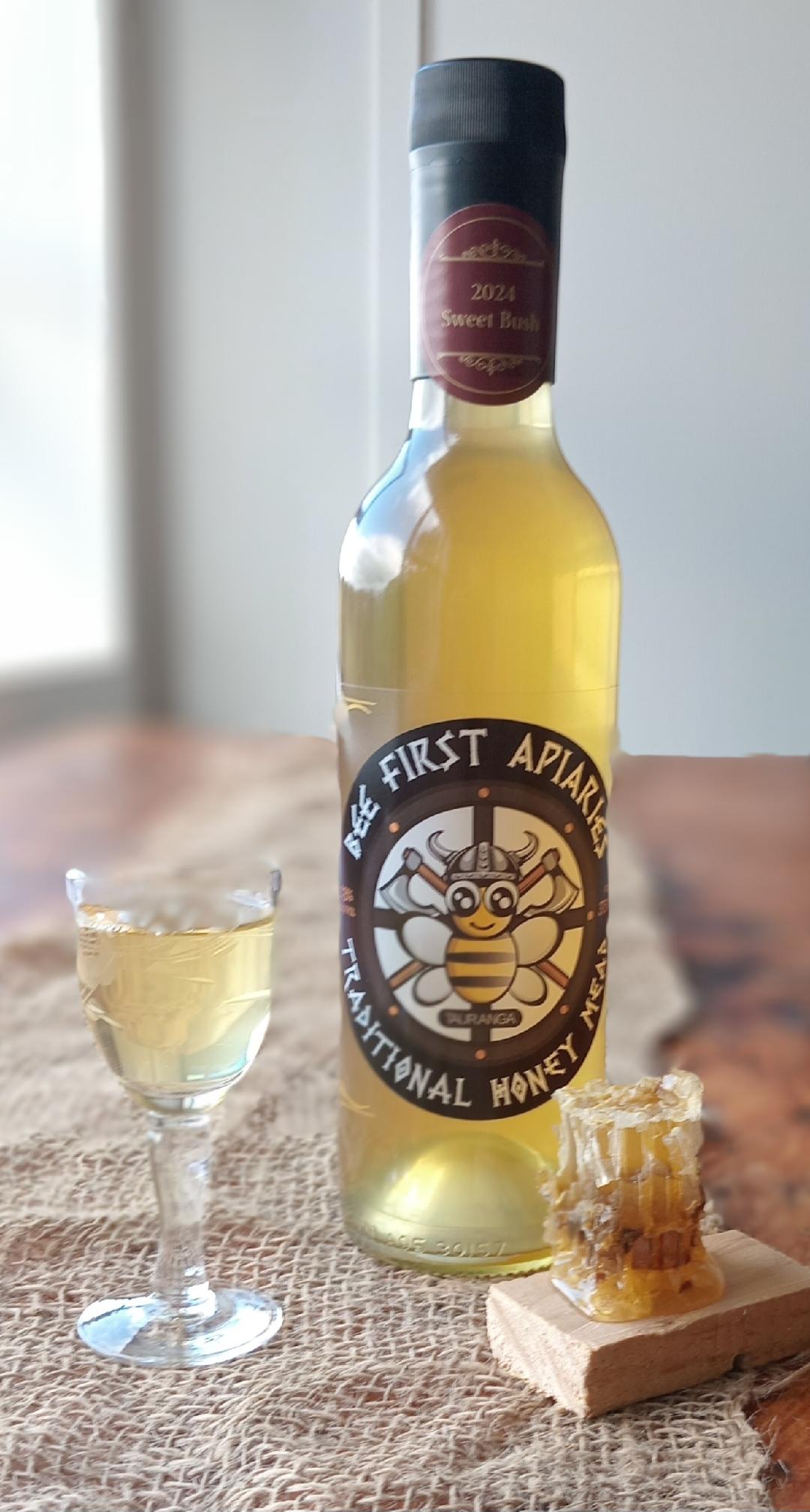 2024 Sweet Bush Honey Mead - Traditional #02